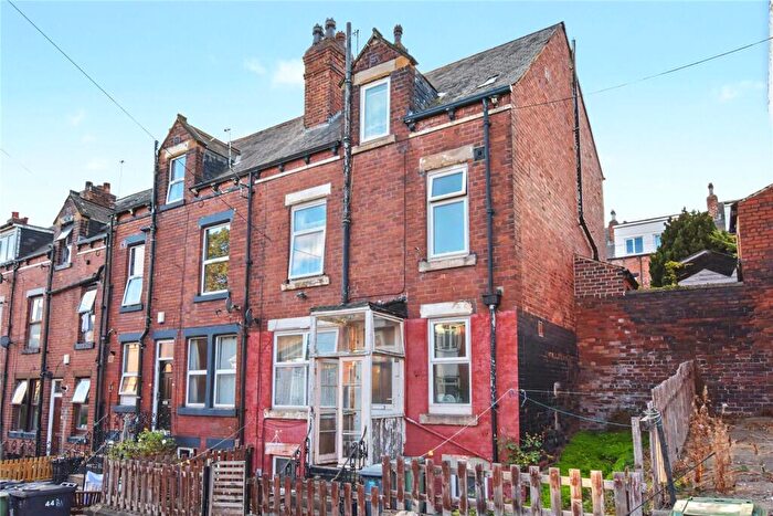 3 Bedroom Terraced House For Sale In Beechwood View, Leeds, West Yorkshire, LS4