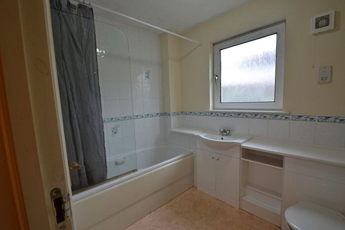 1 Bedroom Flat To Rent In Hutton Drive, East Kilbride, Glasgow, G74