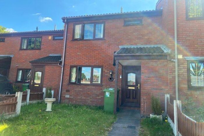 3 Bedroom Property To Rent In Horton Close, Wednesbury, WS10