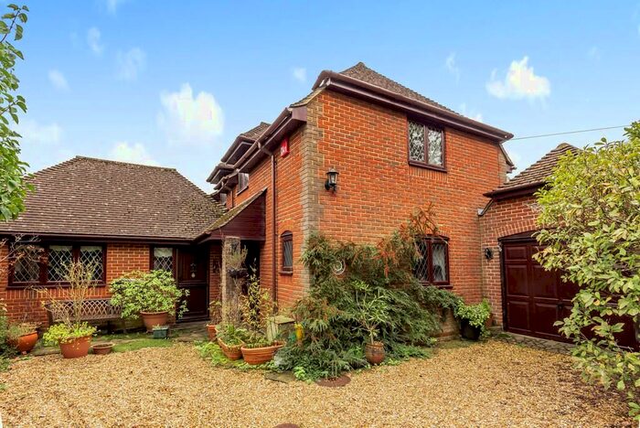 3 Bedroom Cottage For Sale In Churchill Court, The Coppice, Waterlooville, PO8