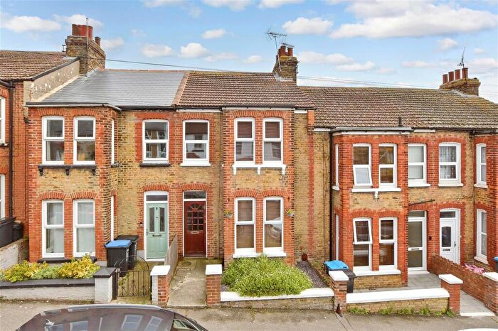 2 Bedroom Terraced House For Sale In Fitzroy Avenue, Margate, Kent, CT9