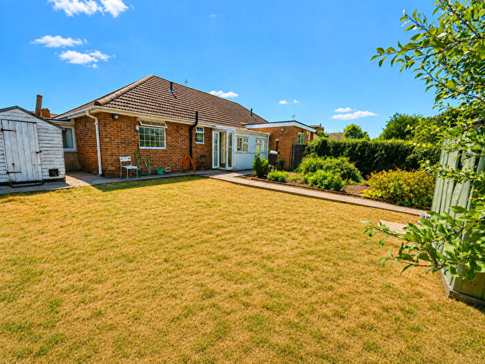 3 Bedroom Bungalow For Sale In Blake Crescent, Swindon, SN3