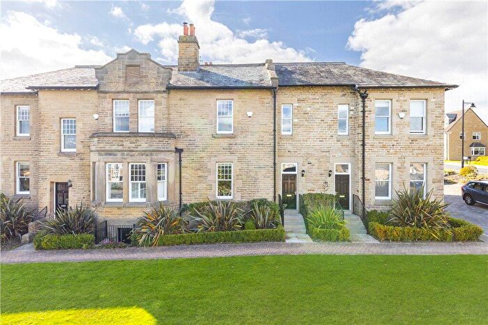 3 Bedroom Terraced House For Sale In Melbeck Close, Menston, Ilkley, West Yorkshire, LS29