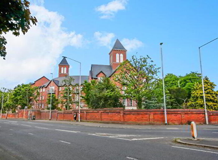 1 Bedroom Apartments For Sale In Apt, Bell Towers South, Ravenhill Road, Belfast, BT6