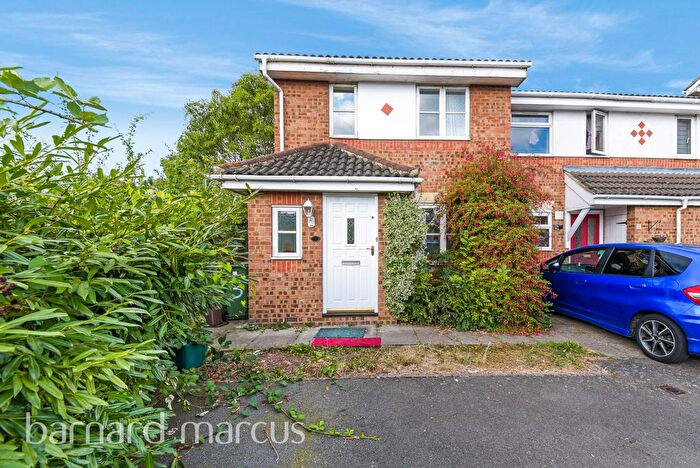 3 Bedroom Property To Rent In Munslow Gardens, Sutton, SM1