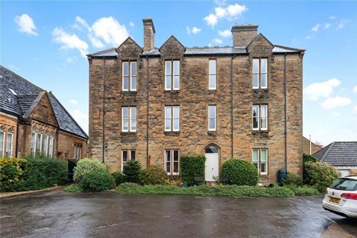 2 Bedroom Apartment To Rent In Hound Street, Sherborne, DT9