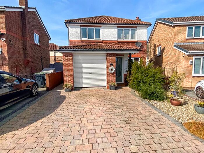 3 Bedroom Detached House For Sale In Pemberton Road, Woodham, DL5