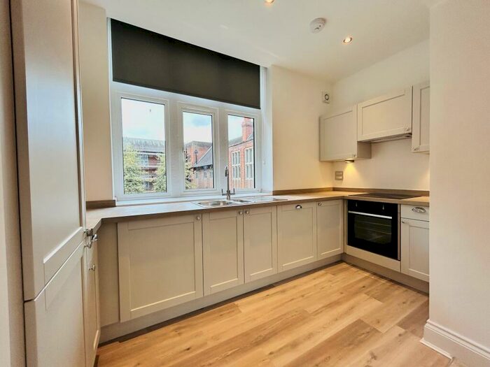 3 Bedroom Apartment To Rent In St. Marys Gate, Derby, DE1