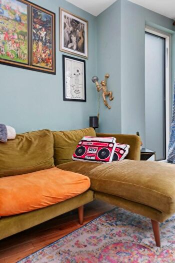 2 Bedroom Flat For Sale In Andre Street, Hackney, E8 - Photo 4