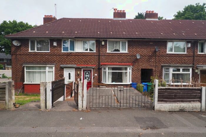 3 Bedroom Terraced House To Rent In Benchill Road, Manchester, M22