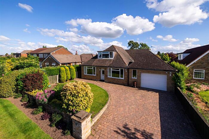4 Bedroom Detached Bungalow For Sale In Rakehill Road, Scholes, Leeds, LS15