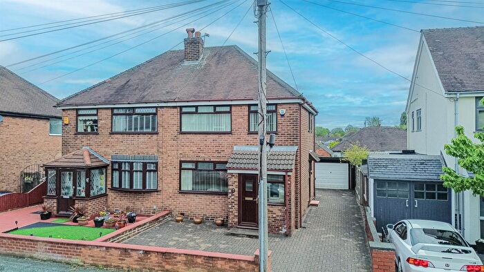 3 Bedroom Semi-Detached House For Sale In Irwell Road, Warrington, WA4