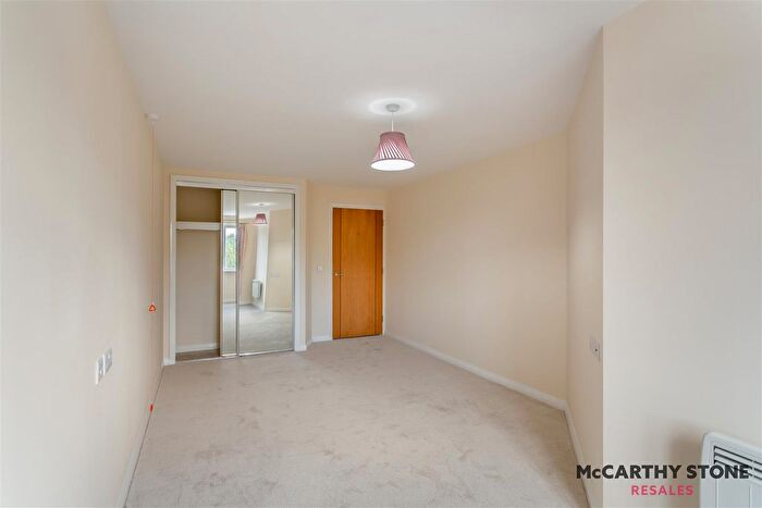 1 Bedroom Flat For Sale In Malpas Court, Northallerton, DL7