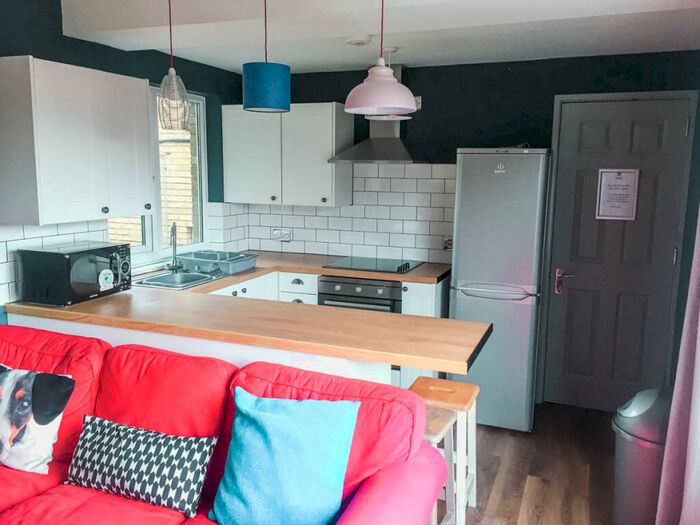 2 Bedroom House To Rent In The Park, Norfolk Park Road, S2