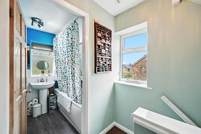 2 Bedroom Semi-Detached House For Sale In Parks Avenue, South Wingfield, DE55