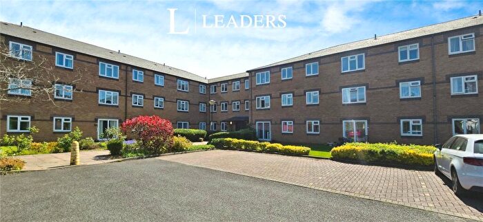 2 Bedroom Apartment For Sale In Pershore Road, Kings Norton, Birmingham, B30