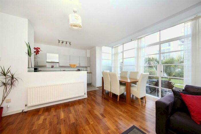 2 Bedroom Apartment To Rent In Roy Square, London, E14