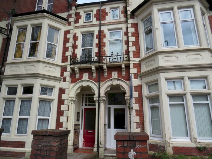 2 Bedroom Flat To Rent In Pen-Y-Lan Road, Roath, Cardiff, CF24