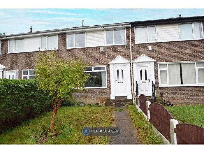 3 Bedroom Terraced House To Rent In Moorside Mews, Bradford, BD2