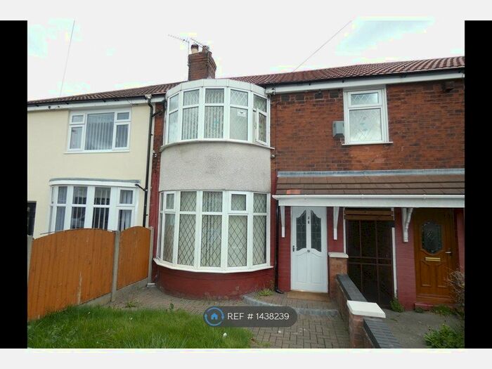 2 Bedroom Terraced House To Rent In Eagar Street, Manchester, M40