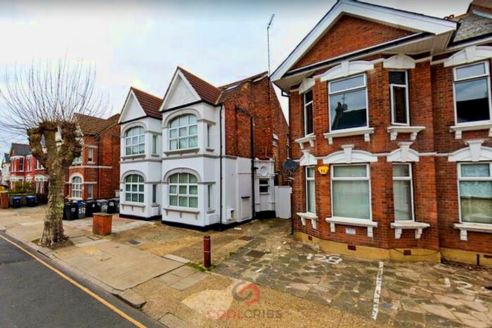 1 Bedroom Flat To Rent In Melrose Avenue, London, NW2