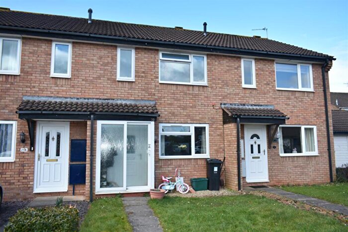 3 Bedroom Terraced House To Rent In Cheshire Close, Yate, Bristol, BS37
