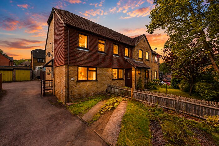 3 Bedroom End Of Terrace House For Sale In Pyrus Close, Walderslade Woods, Chatham, ME5