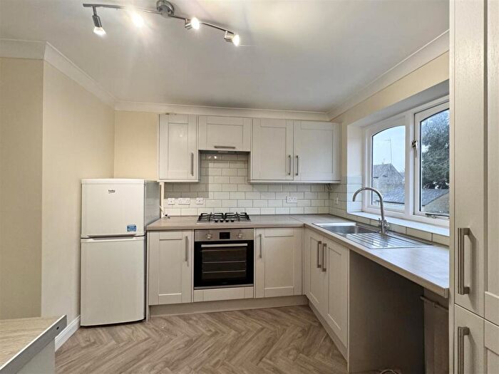 2 Bedroom Flat For Sale In Central Cirencester, GL7