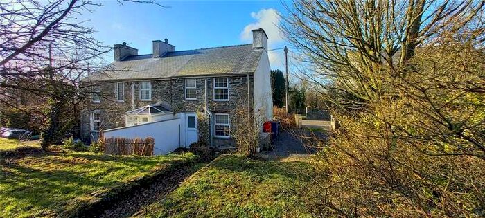 2 Bedroom Semi-Detached House For Sale In Gorffwysfa, Carreglefn, Amlwch, Sir Ynys Mon, LL68