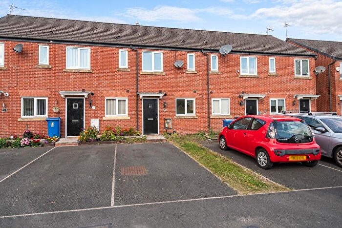 2 Bedroom Semi Detached House For Sale In Railway Street, Atherton, Manchester, Lancashire, M46