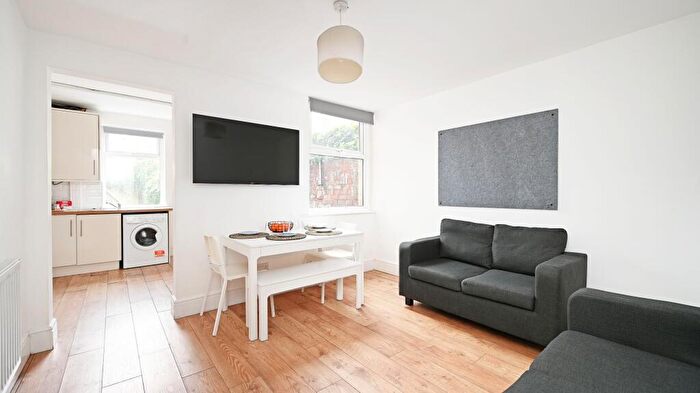 4 Bedroom Terraced House To Rent In Midland Street, City Centre, S1