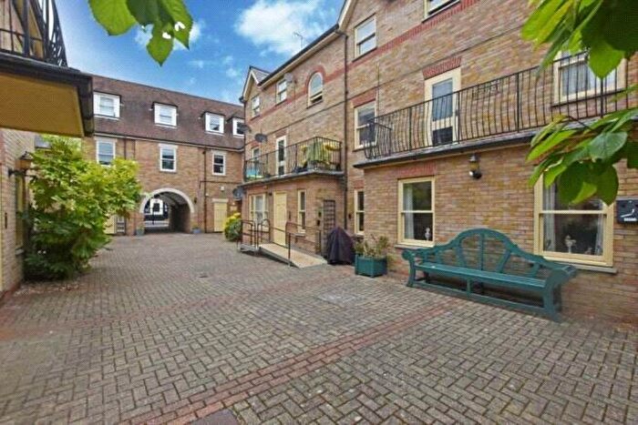 1 Bedroom Apartment To Rent In Godfreys Mews, Chelmsford, Essex, CM2