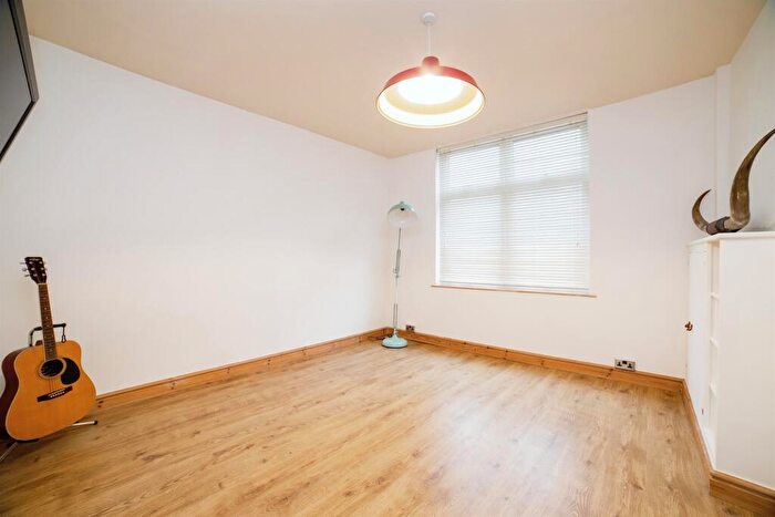 4 Bedroom End Of Terrace House For Sale In Bridge Street, Langley Mill, Nottingham, NG16