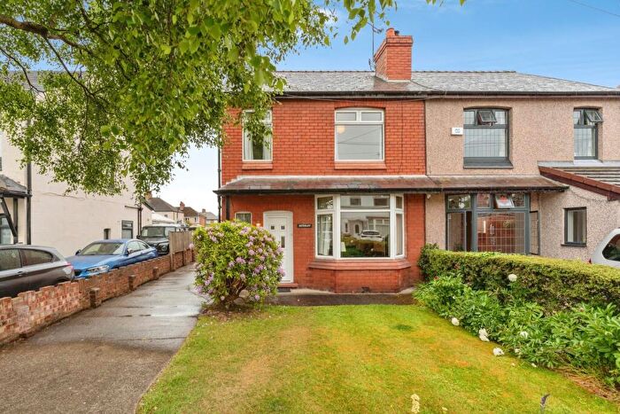 3 Bedroom Semi Detached House For Sale In Fern Road, Whitby, Ellesmere Port, Cheshire, CH65