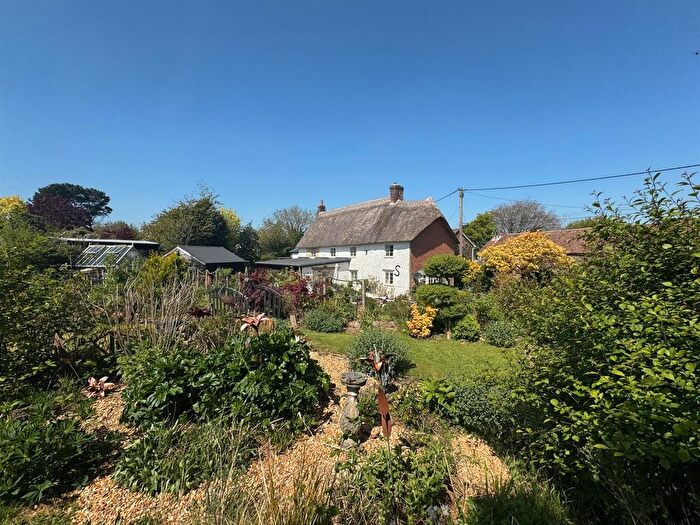 4 Bedroom Detached House For Sale In Kingston, Sturminster Newton, DT10