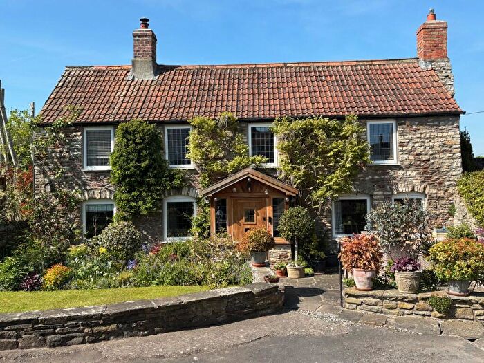 3 Bedroom Cottage For Sale In Oldland Common, Bristol, BS30