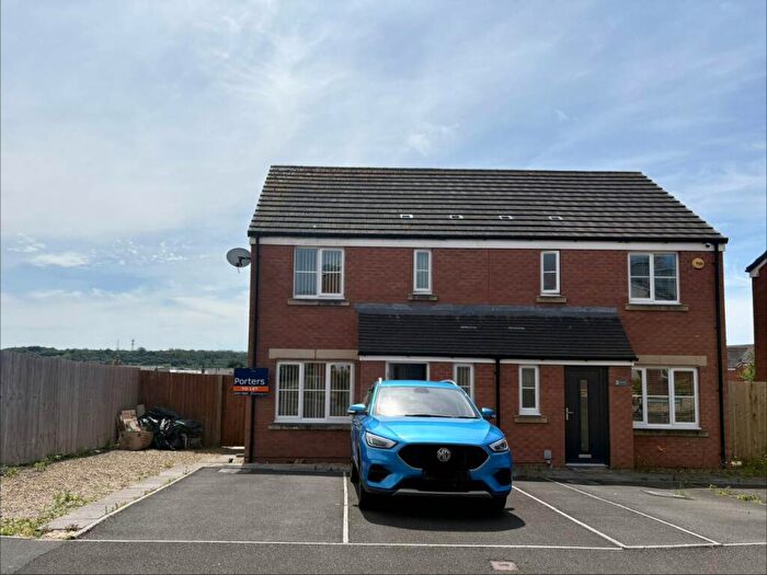 3 Bedroom Semi-Detached House To Rent In Clos Yr Eirlys, Coity, CF35