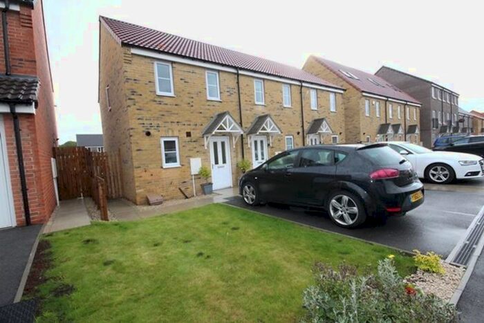 2 Bedroom Terraced House To Rent In Hornbeam Close, Selby, YO8