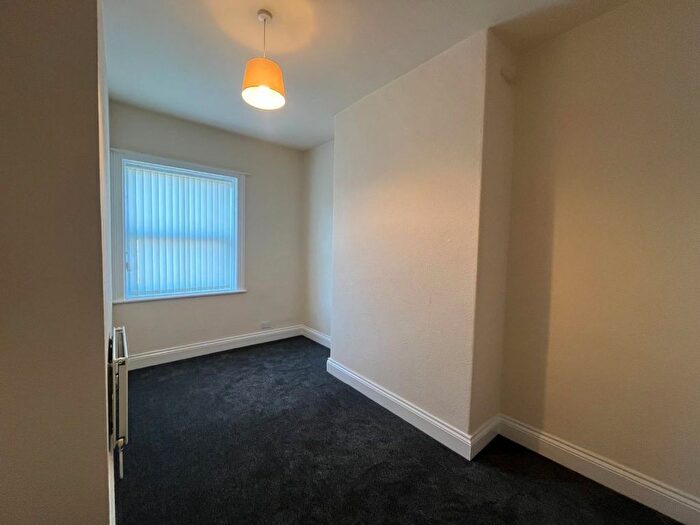 2 Bedroom Terraced House To Rent In Wellington Street, Lindley, Huddersfield, HD3