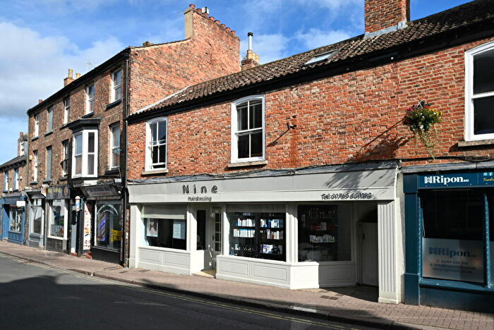 2 Bedroom Flat To Rent In Westgate, Ripon, HG4