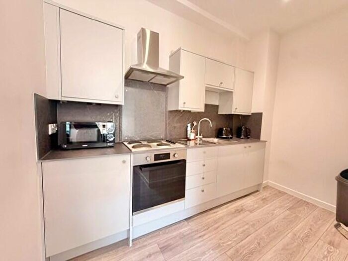 1 Bedroom Apartment To Rent In Crown Court Chambers, Crown Street, Halifax, HX1