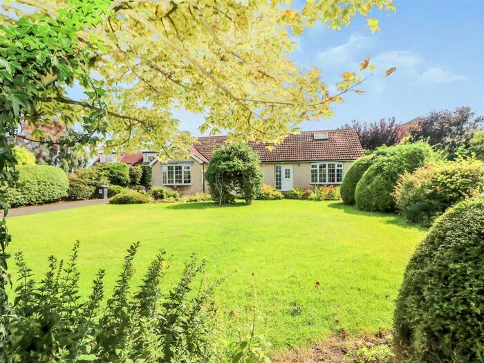 4 Bedroom Detached Bungalow For Sale In Aquarelle, Clayton, Doncaster, DN5