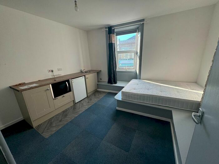 1 Bedroom Studio To Rent In West Percy Street, North Shields, NE29