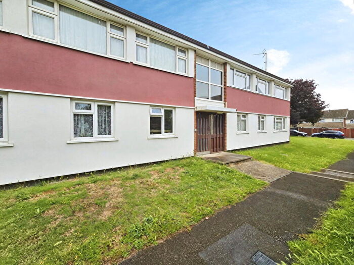 2 Bedroom Flat For Sale In Minster Road, Royston, SG8