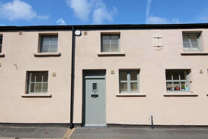2 Bedroom Terraced House To Rent In The Coach House, Albion Street, Birkenhead, CH41