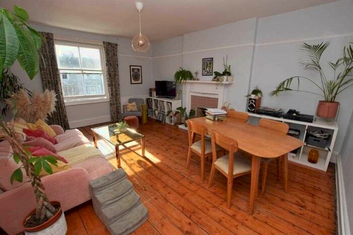 3 Bedroom Flat To Rent In Holland House, Dane Road, St Leonards On Sea, TN38