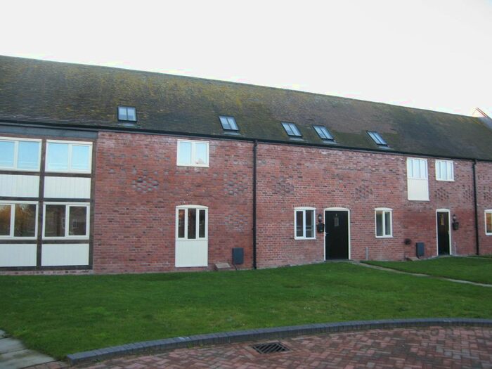 4 Bedroom Barn Conversion To Rent In Leebotwood, Church Stretton SY6