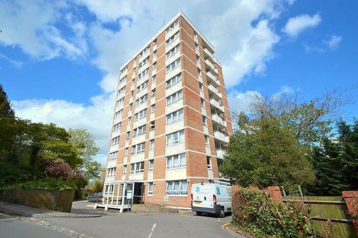 1 Bedroom Apartment To Rent In Bedroom Apartment St Floor In Guildford, GU2