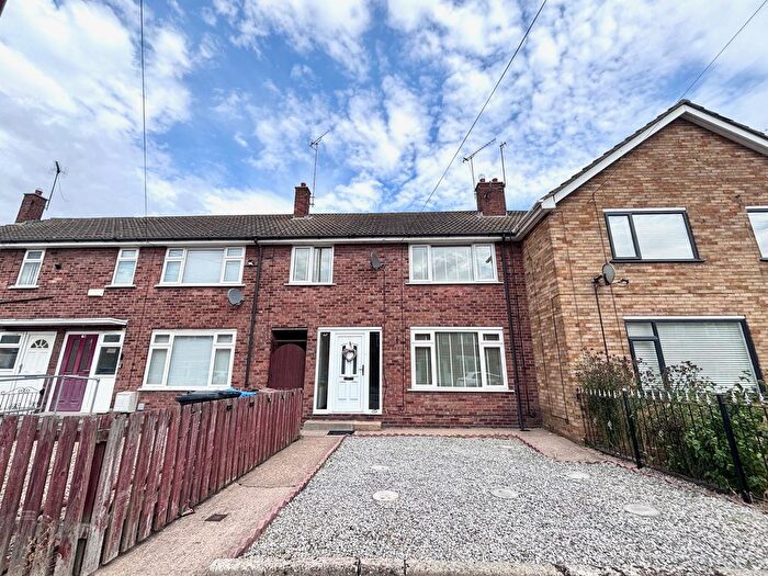 3 Bedroom Property To Rent In Stornaway Square, Hull, HU8