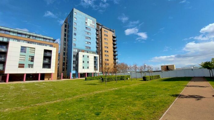 2 Bedroom Apartment To Rent In Lady Isle House, Ferry Court, Cardiff Bay, CF11